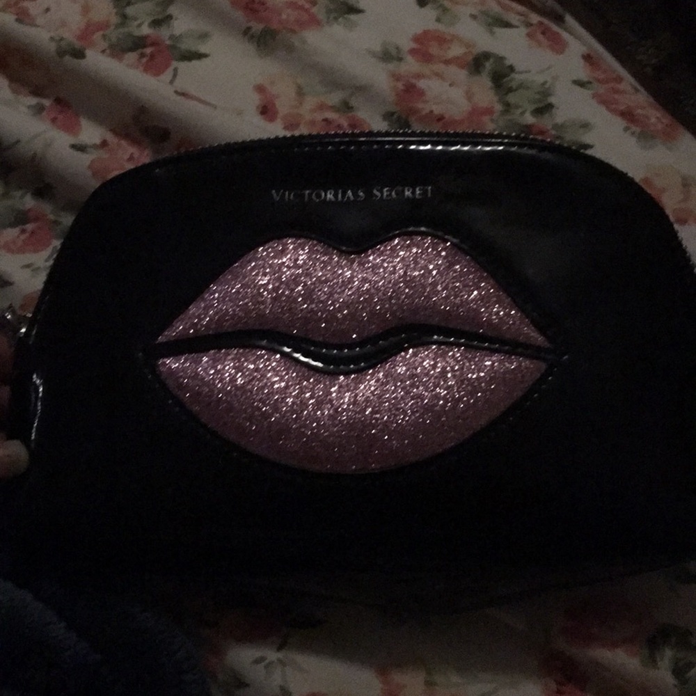 Black Victoria’s secret makeup bag